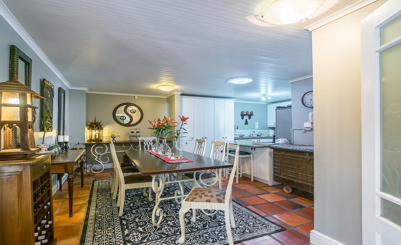 Inn-style 3* Cape Town