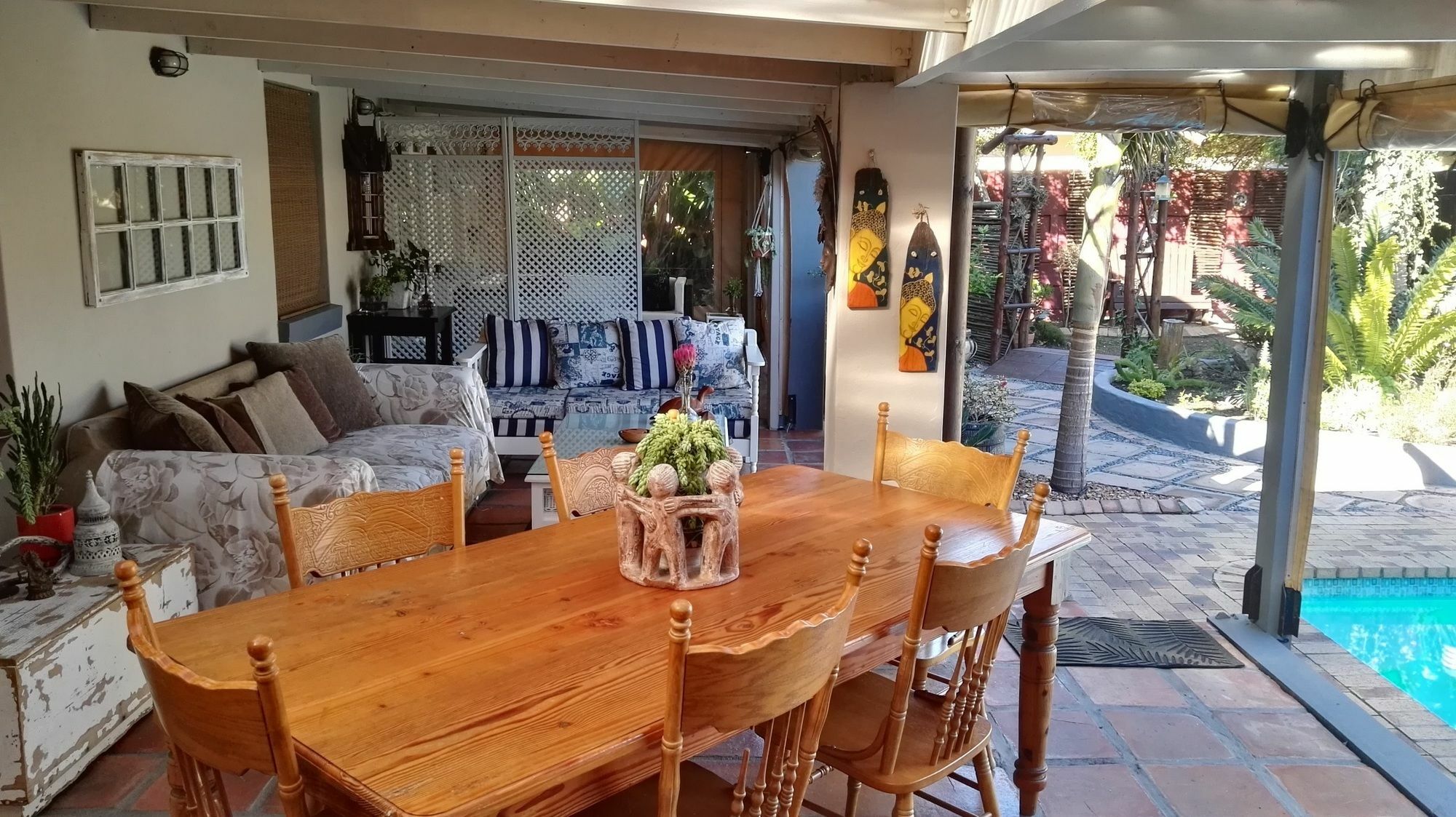 Inn-style 3* Cape Town